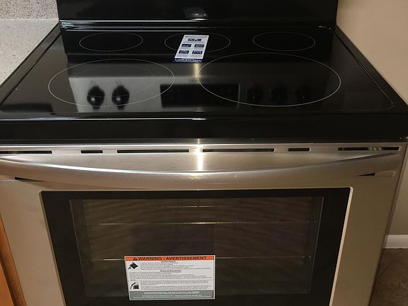 3rd image of 633 E Papago Dr