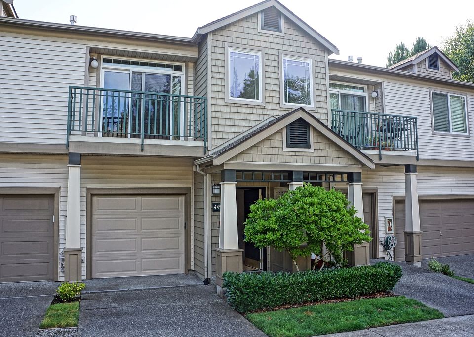 1st image of 4452 248th Ln SE
