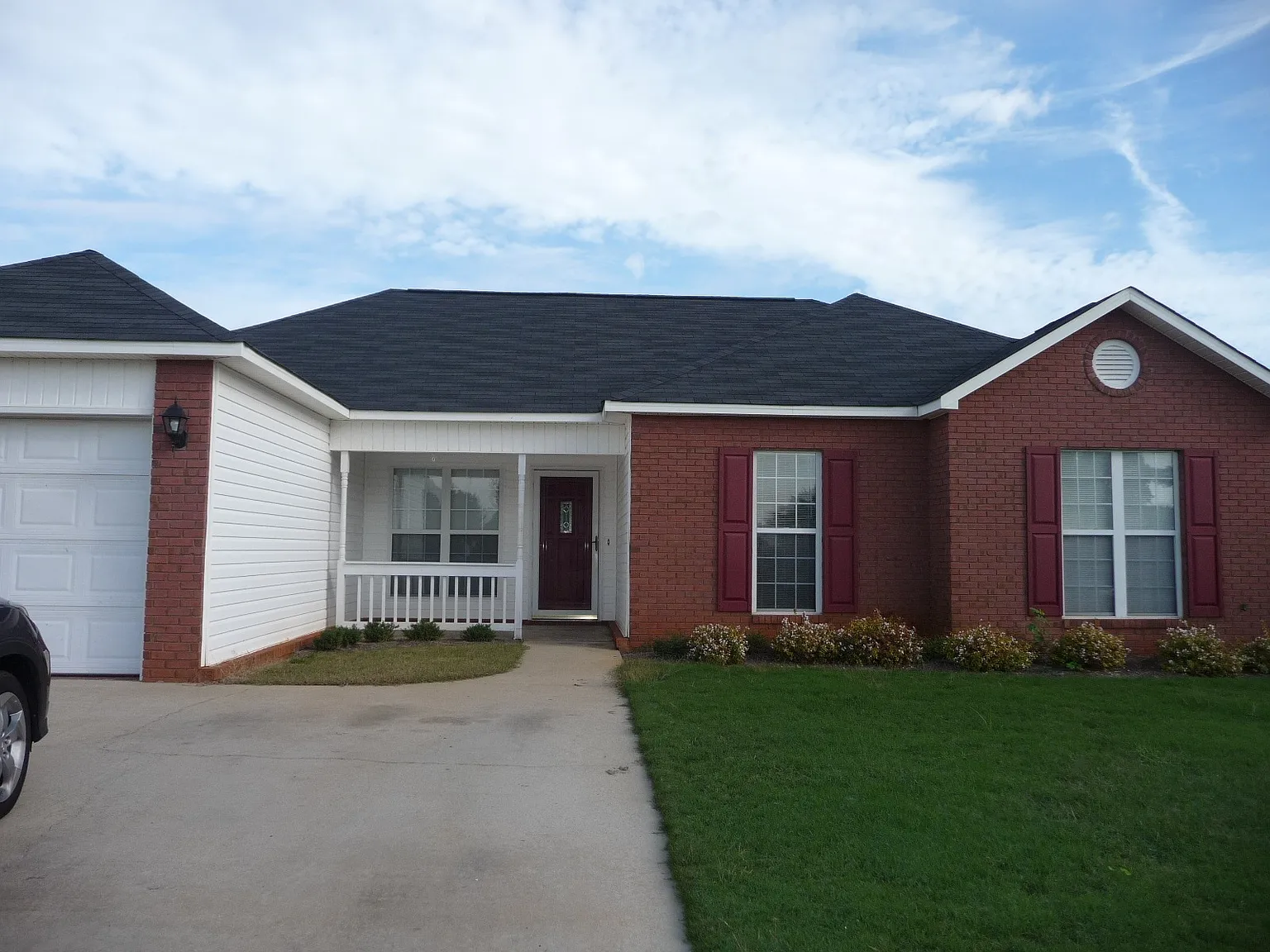 219 Tyson Glen Dr photo 1