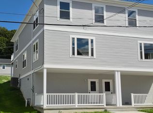 257 S 4th St, Hamburg, PA 19526