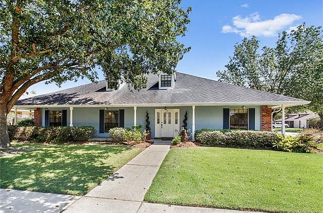 1st image of 2204 Cypress Point Dr