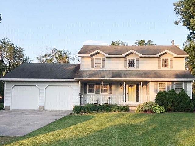 1st image of 8 Carter Dr