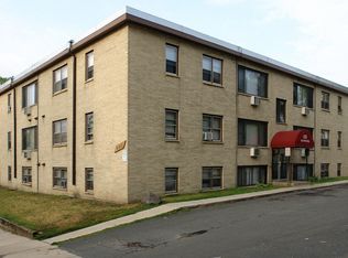 905 Westminster St APT 102, Saint Paul, MN 55130