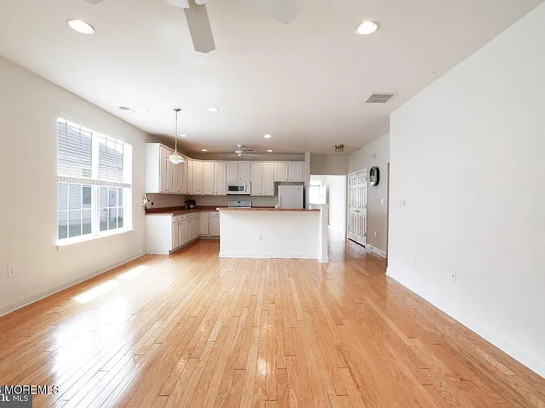 30 Silver Lake Dr — Photo 22
