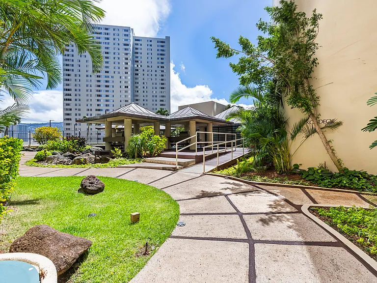 1212 Nuuanu Ave #13801 — Photo 15