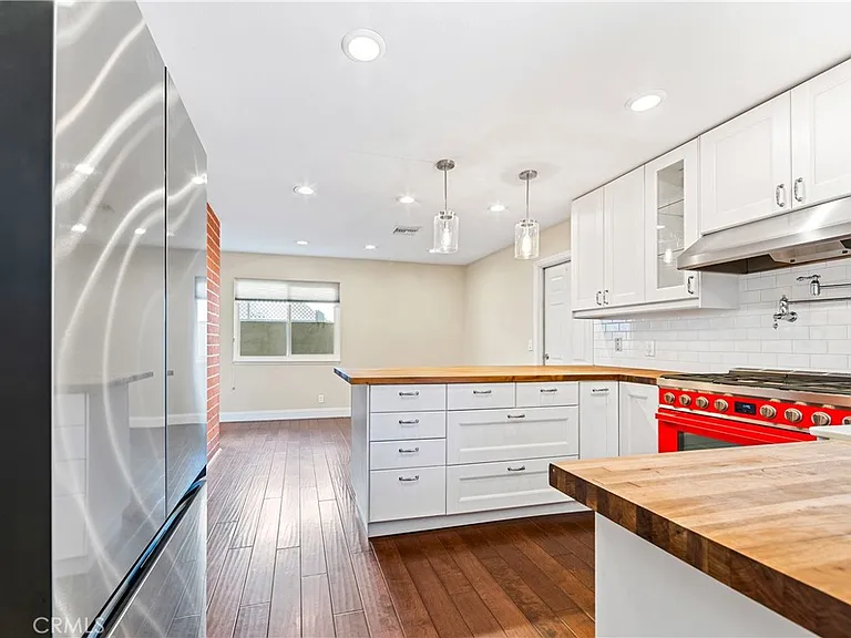 16311 Woodstock Ln — Photo 7