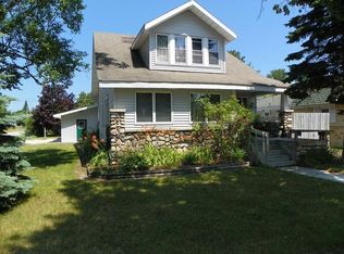 301 E Jamet St, Mackinaw City, MI 49701
