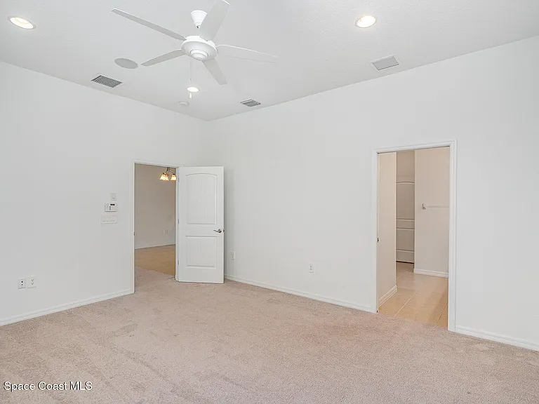 2688 Avalonia Dr — Photo 16
