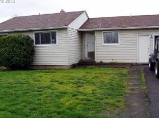 722 NE Newton Creek Rd, Roseburg, OR 97470