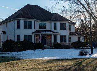 1098 State Rd, Effort, PA 18330