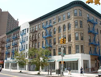 Rented by Manhattan Property Managers Realty