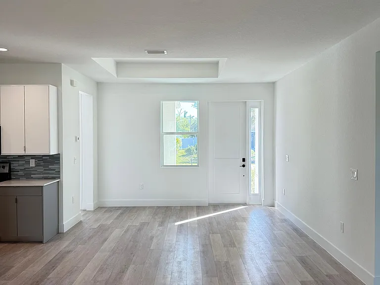 1709 Jeannin Dr — Photo 8