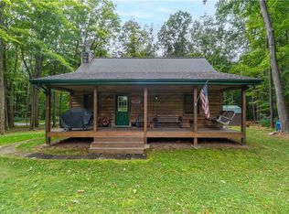 121 Apple St, Mill Run, PA 15464