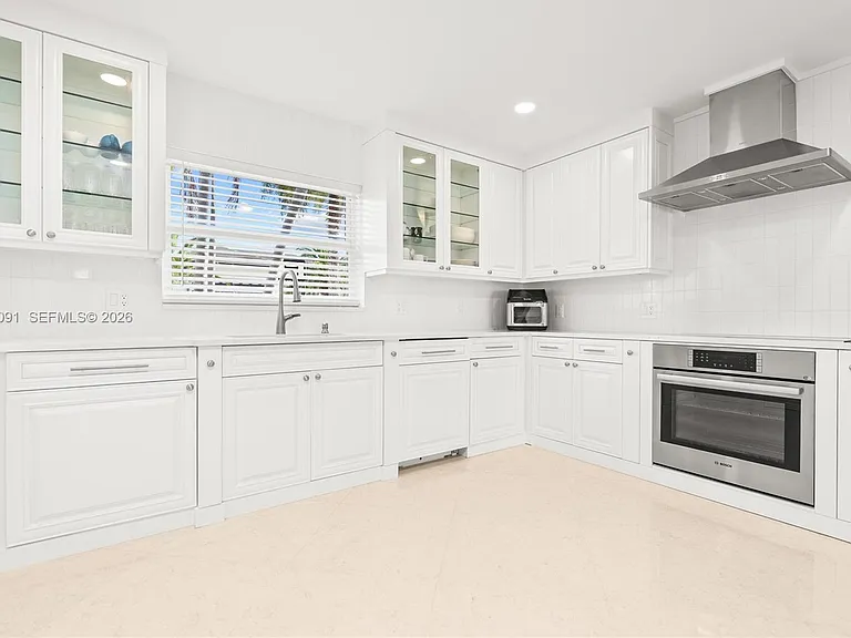 18 Eleuthera Dr — Photo 31