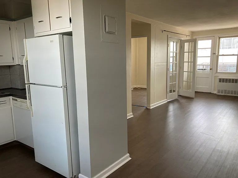 700 Summer St #9H — Photo 6
