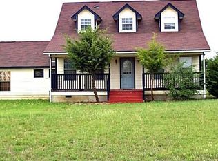 15067 Brock Ln, Justin, TX 76247