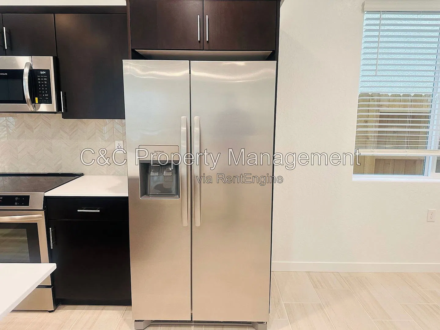 3 bed, 2.5 bath, 1955 sqft, $2,950 — Photo 4