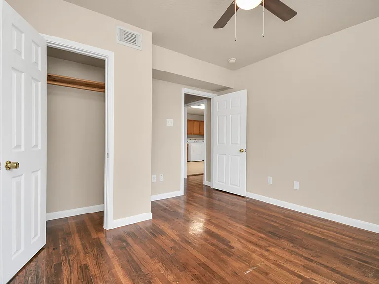500 W Pitts Ave #104 — Photo 19