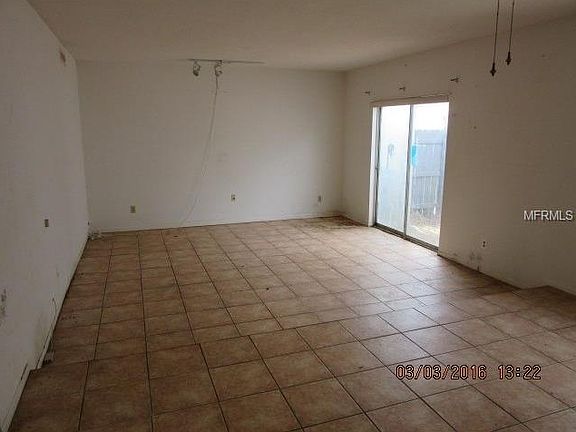 3rd image of 1000 S Semoran Blvd APT 203