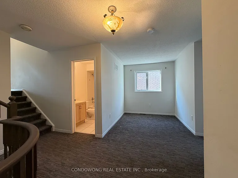 78 Bridlepath St — Photo 20