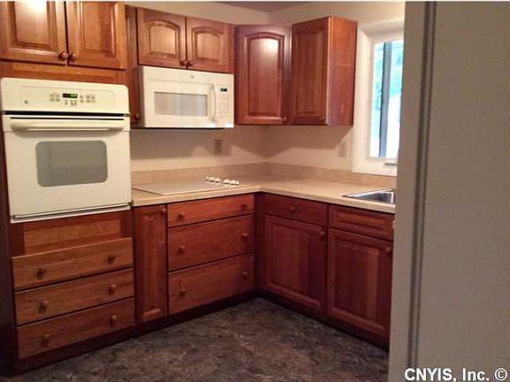 3rd image of 205 Hibiscus Dr