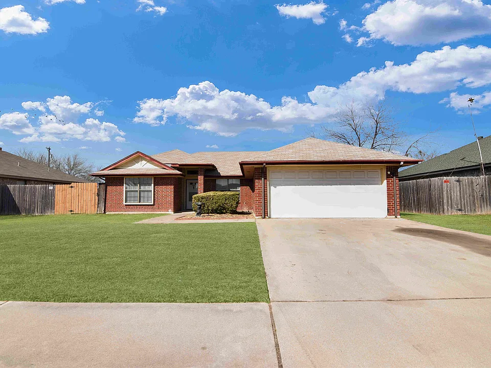 4201 Carolyn Dr
