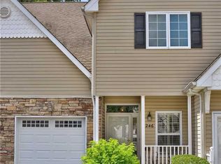 246 Ira Rd, Mount Sinai, NY 11766