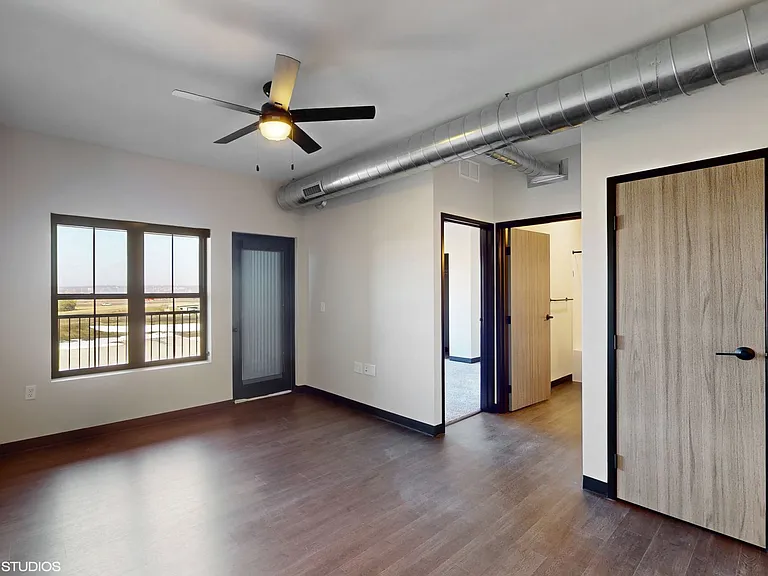 151 Lofts — Photo 60