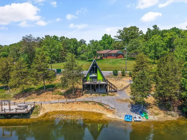 903 Jersey Dr, Sevierville, TN 37862
