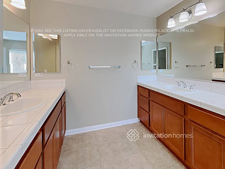 11512 Magnolia St — Photo 15