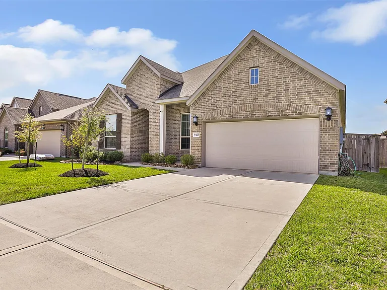 9423 Pelican Cliff Ct — Photo 16
