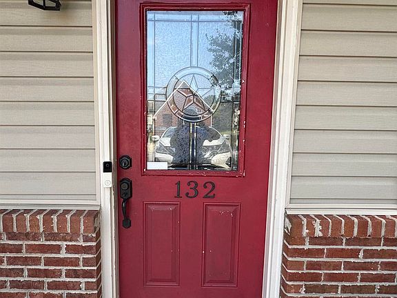 2nd image of 132 Cattail Ln