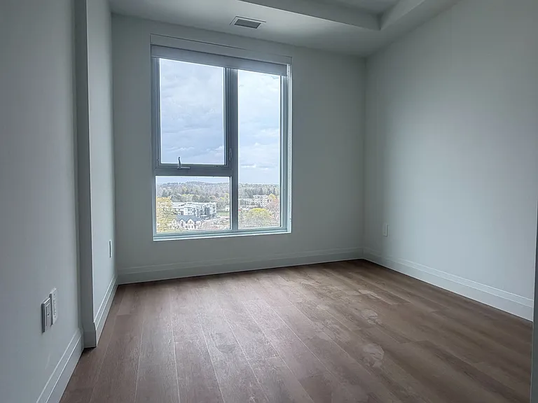 1333 Weber St E #1010 — Photo 9