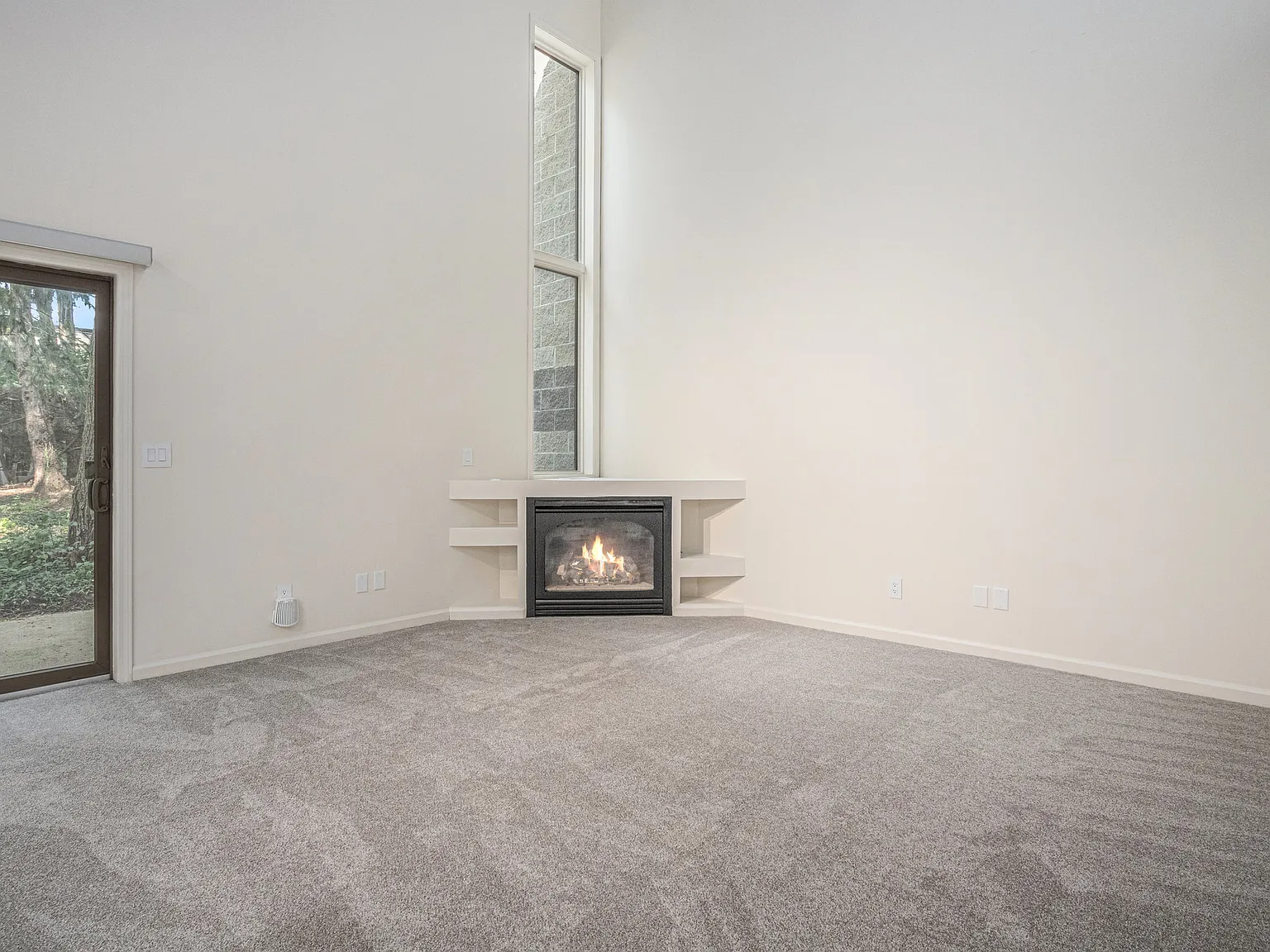 2 bed, $1,800 — Photo 4