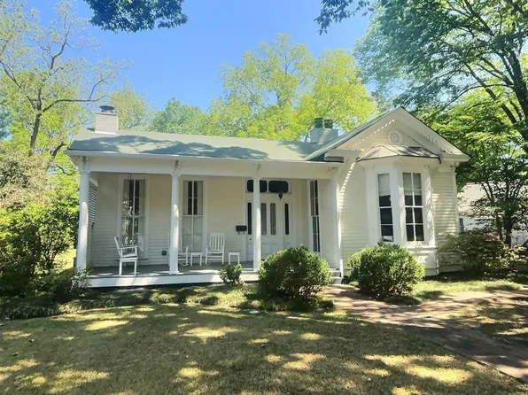 348 N Rowlett St, Fisherville, TN 38017