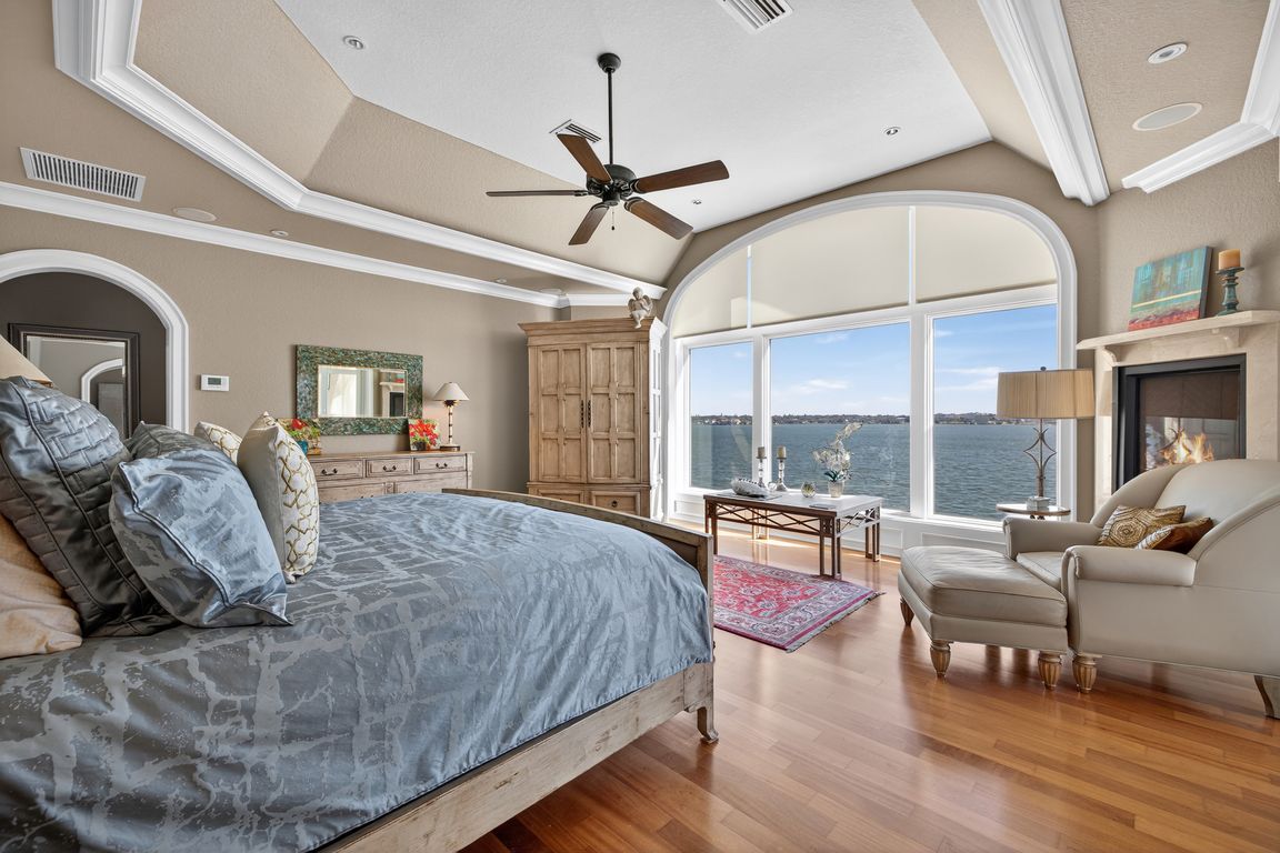 next background image