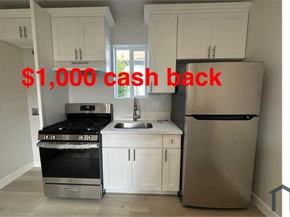 1315 W 104th St