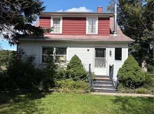 6910 W Britton Dr, Niagara Falls, NY 14305