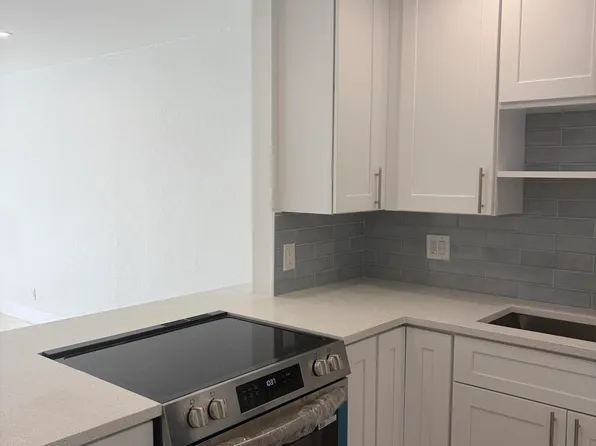 2900 Fiore Way, Delray Beach, FL