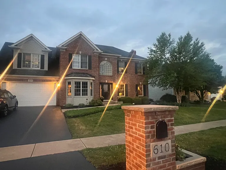 610 Greenfield Turn — Photo 2