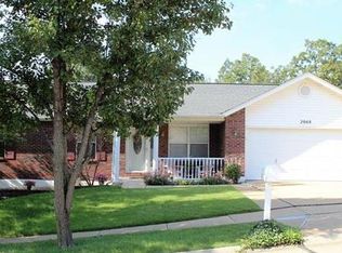 2068 Rosedale Ct, Arnold, MO 63010