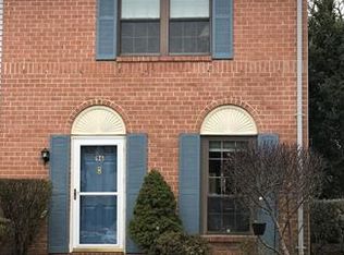 96 Pear Tree Ln #128, Franklin Park, NJ 08823