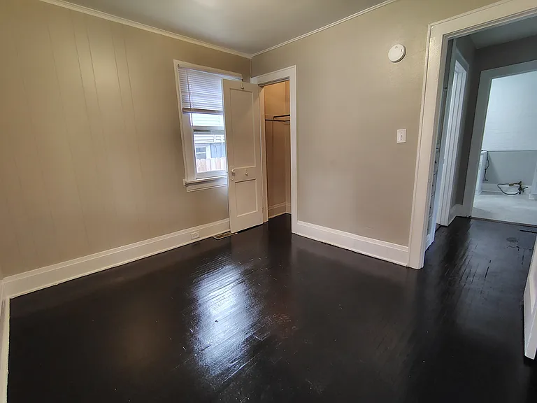 230 Sheridan Dr — Photo 5