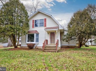 5 Minnietown Ln, Hopewell, NJ 08525