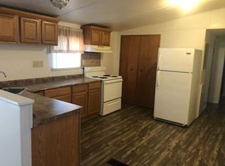 1301 Palm Springs Dr, Manning, SC 29102