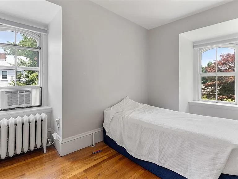 15 Myrtle St #2 — Photo 29