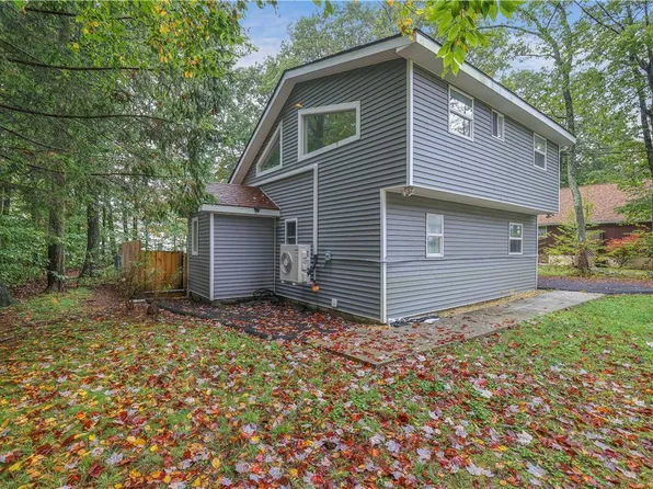 119 Dorchester Dr, Tobyhanna, PA 18466