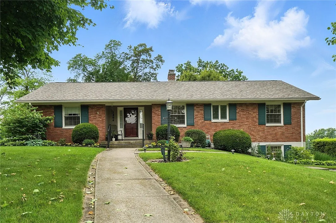 1804 Schirm Dr photo 1