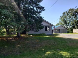 614 Main St, Jackman, ME 04945