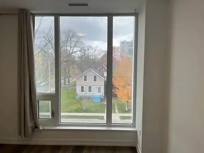 15 Wellington St S #1A — Photo 6